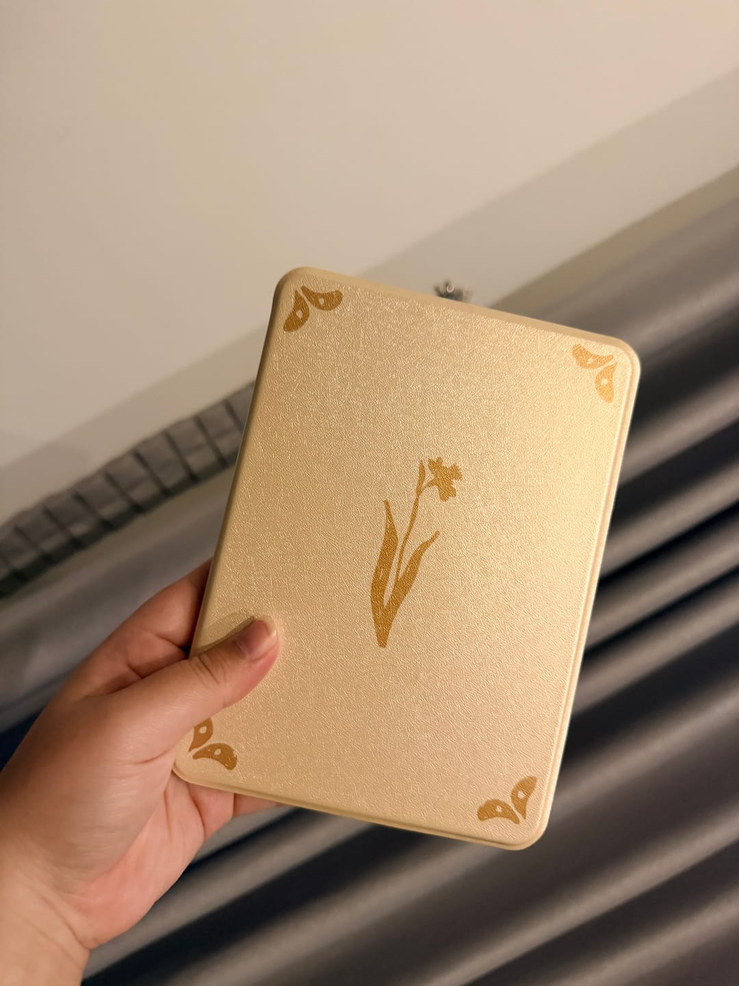 Customer photo review of Buttercream - Kindle Case
