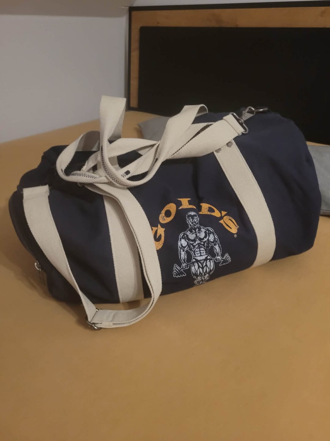 Customer photo review of 9045 - Gold's Iron Legacy Canvas Bags