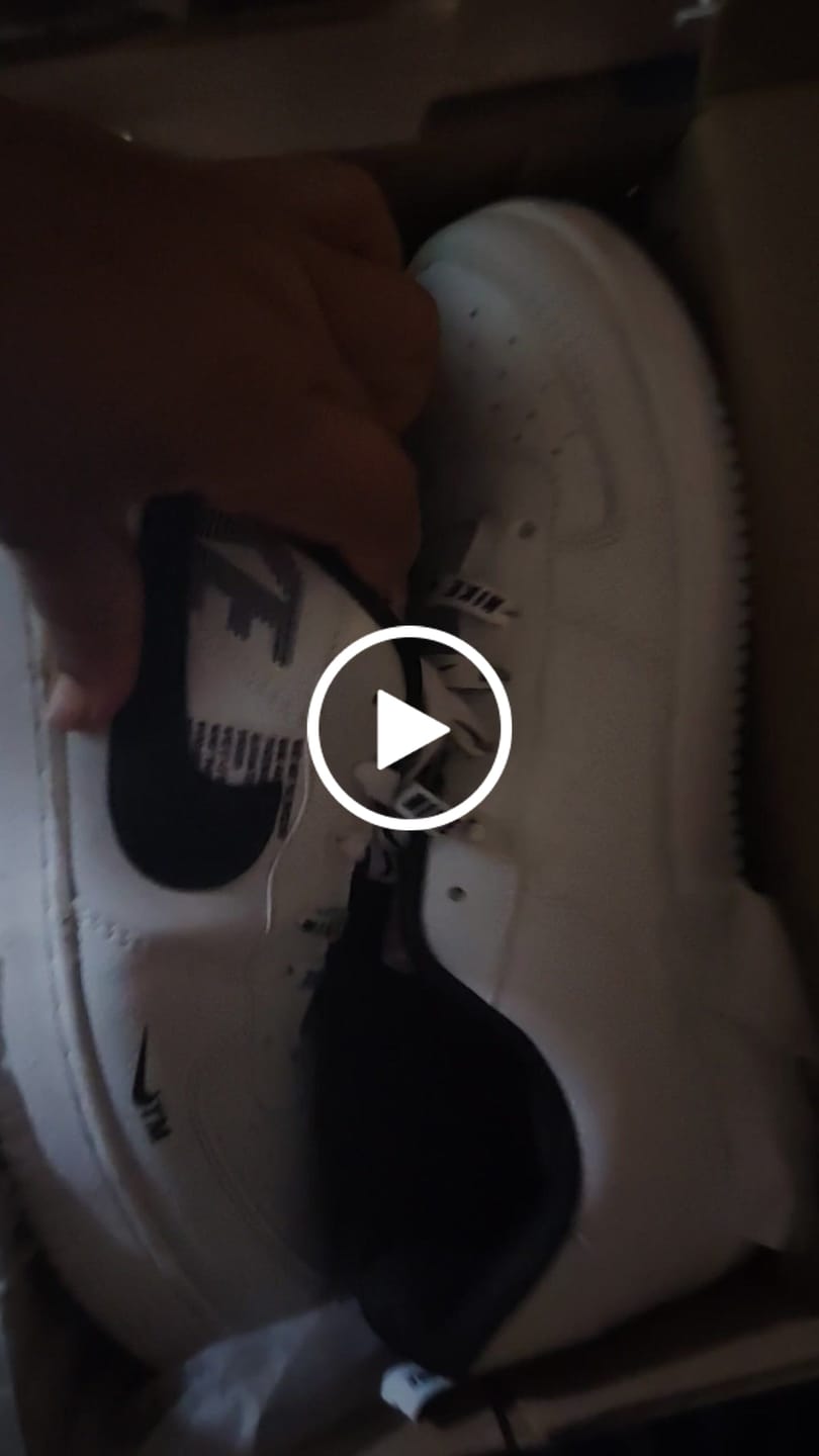 Customer video review of Tenis 420 Blanco Negro Negro