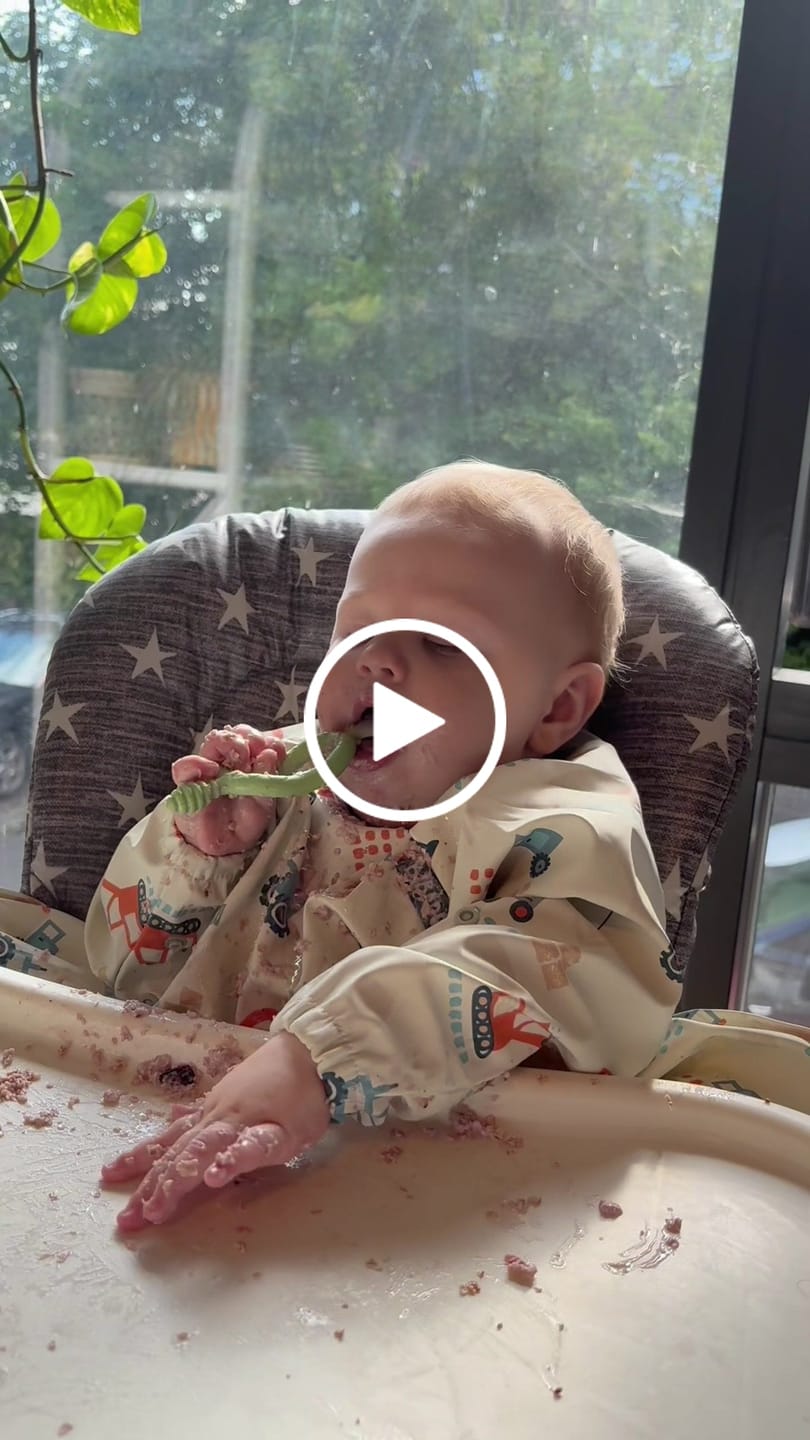 Customer video review of NEW Attachable Weaning Cutlery