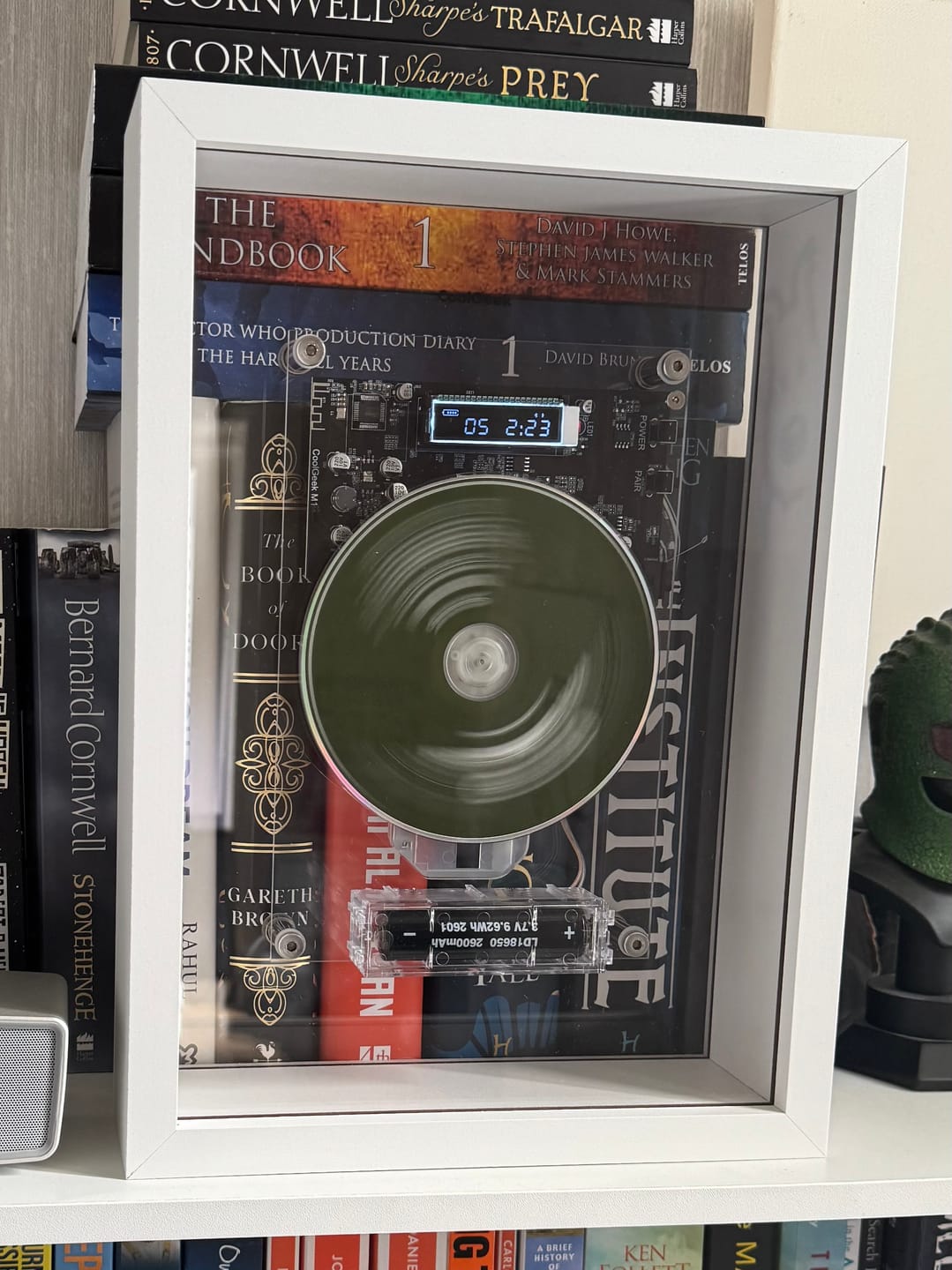 Customer photo review of M1 Music Frame CD Player