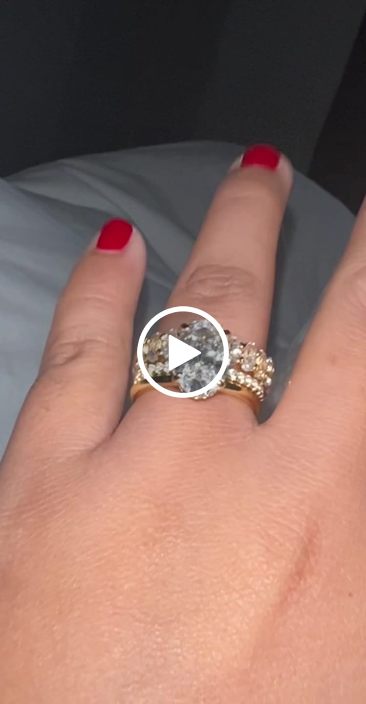 Customer video review of S925 3PC 4.0Ct Oval Cut Wedding Ring Set Travel Ring For Her With Two Classic Wedding Bands