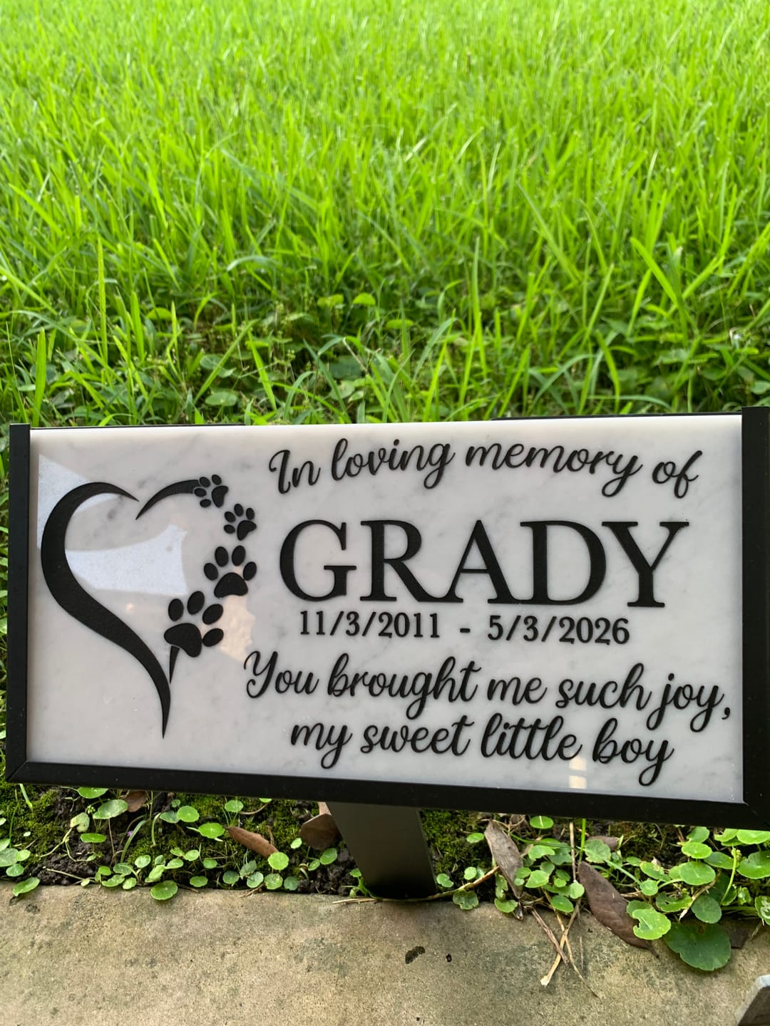 Customer photo review of Outdoor Pet Grave Marker, Dog head stone, Personalized Outdoor Engraved Pet Stone You left paw Prints