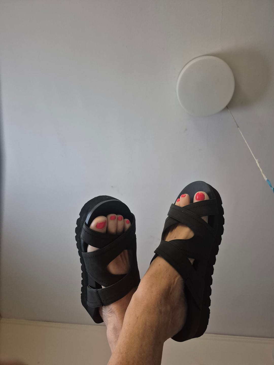 Customer photo review of CRUX BLACK