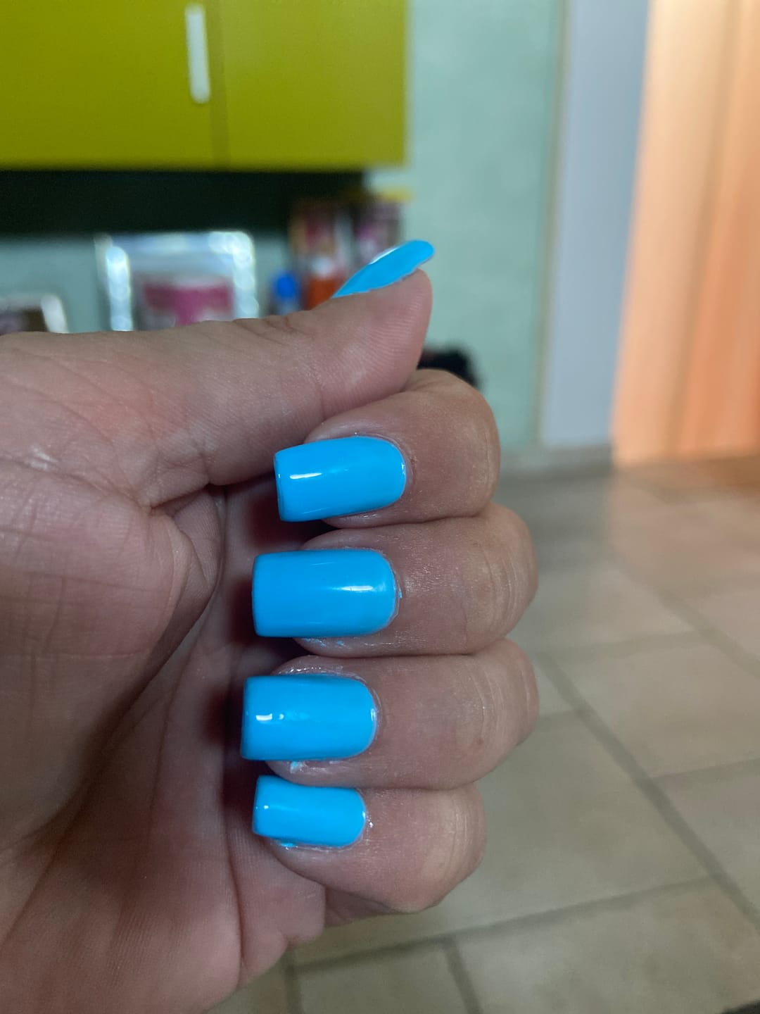 Customer photo review of Smalto Semipermanente LCI - Azzurro Sky
