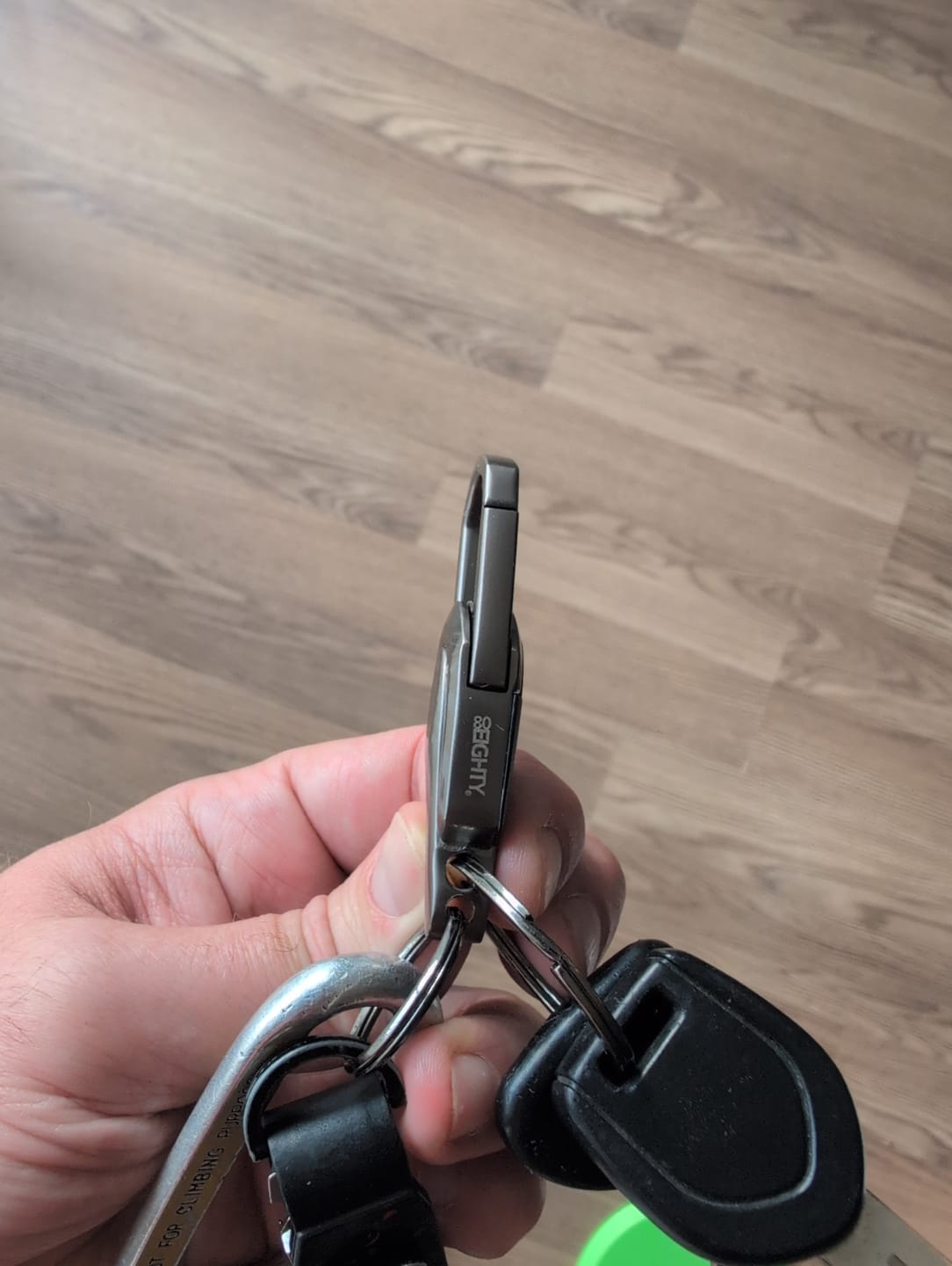 Customer photo review of 80Eighty® Zinc Alloy Keychain