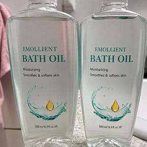 Customer photo review of 🛁 Indulge in Pure Luxury - 49% OFF - ✨ Skin So Soft Original Bath Oil - For Silky Smooth Skin & Natural Mosquito Protection!