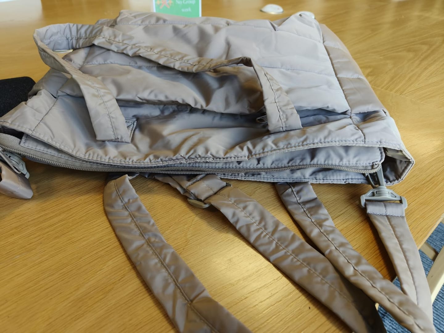 Customer photo review of Carrier Air Tote – תיק פופר קליל