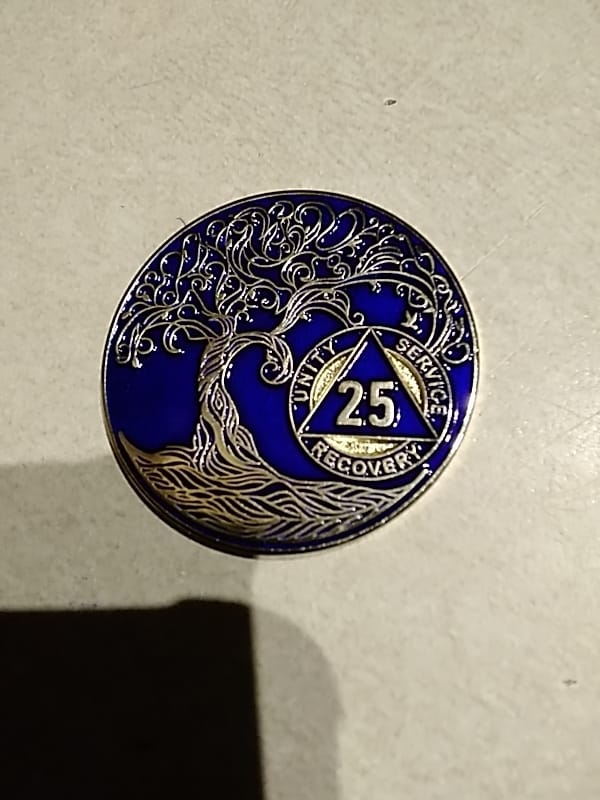 Customer photo review of 25 Year Sobriety Mint Twisted Tree of Life Gold Plated AA Recovery Medallion - Twenty Five Year Chip/Coin - Blue