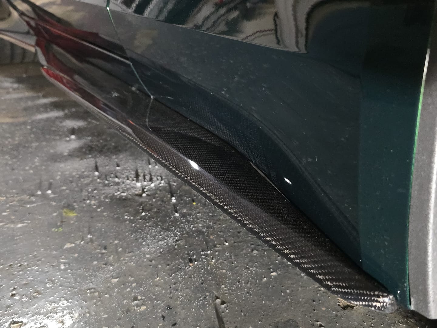 Customer photo review of Corvette C7 | Z06 / Z07 OEM Style Side Skirt Set Rocker Panels