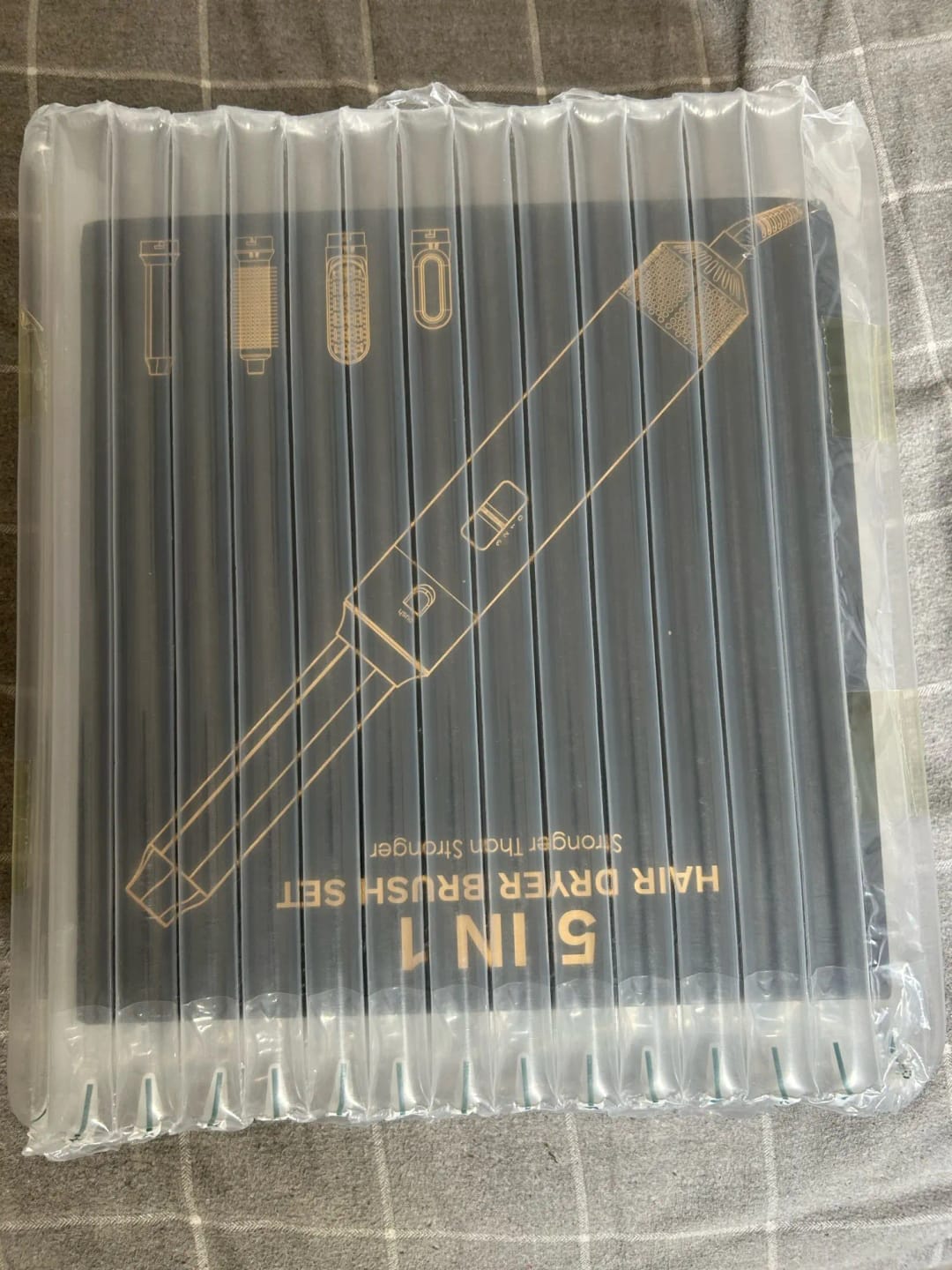 Customer photo review of 5 in 1 Hair Dryer Brush Set