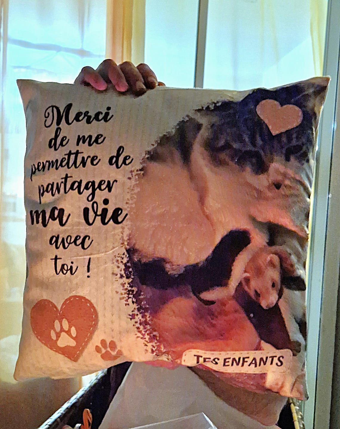 Customer photo review of Merci - Coussin personnalisé