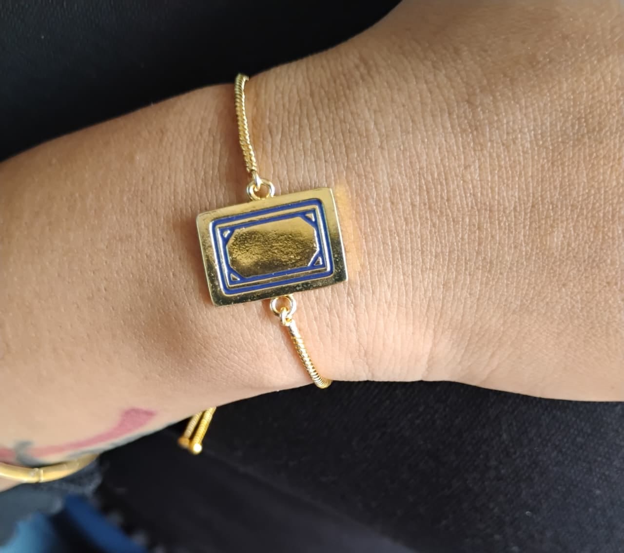 Customer photo review of Mahjong White Dragon Rakhi