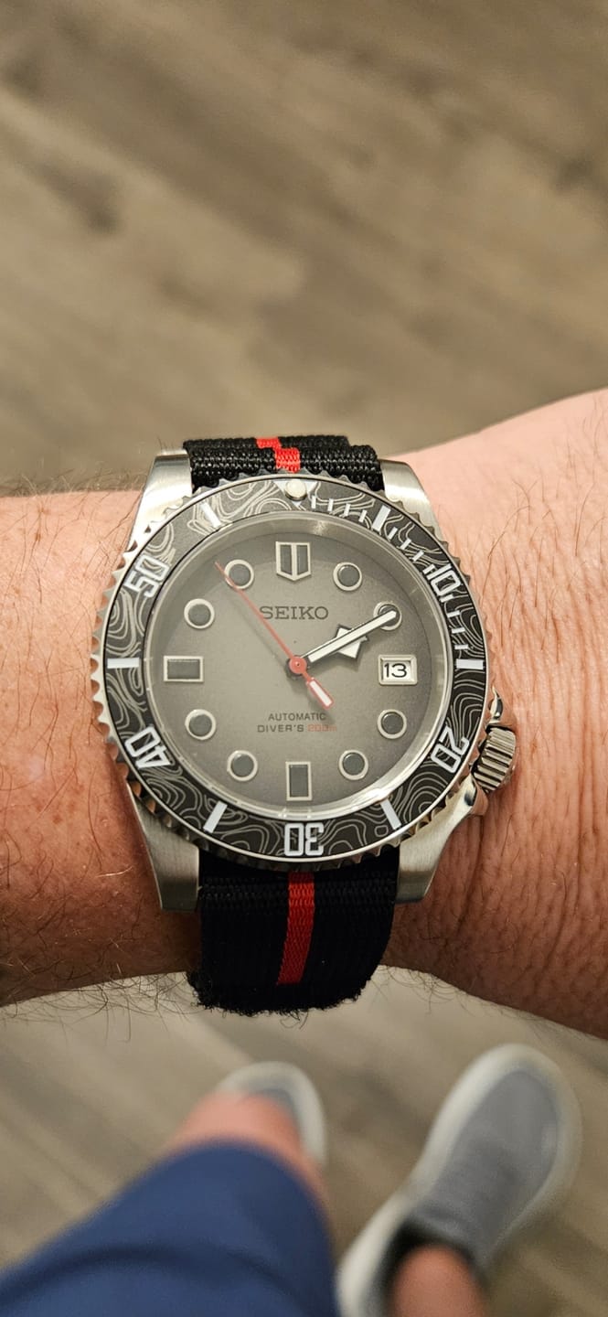 Customer photo review of Glomar Explorer - Hook & Loop Strap Striped