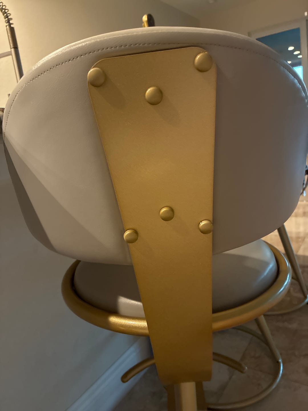 Customer photo review of HNG-120 Brooker Beige