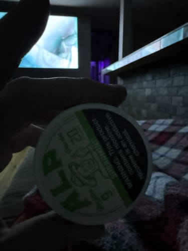 Customer photo review of Spearmint Nicotine Pouches