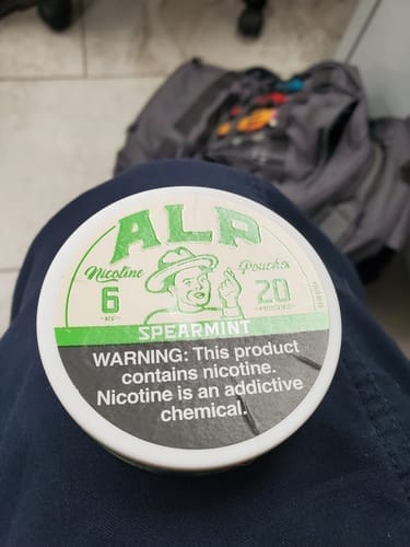 Customer photo review of Tropical Fruit Nicotine Pouches