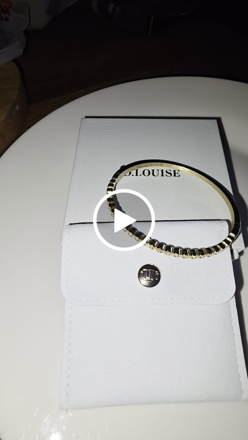 Customer video review of Bezel Bangle