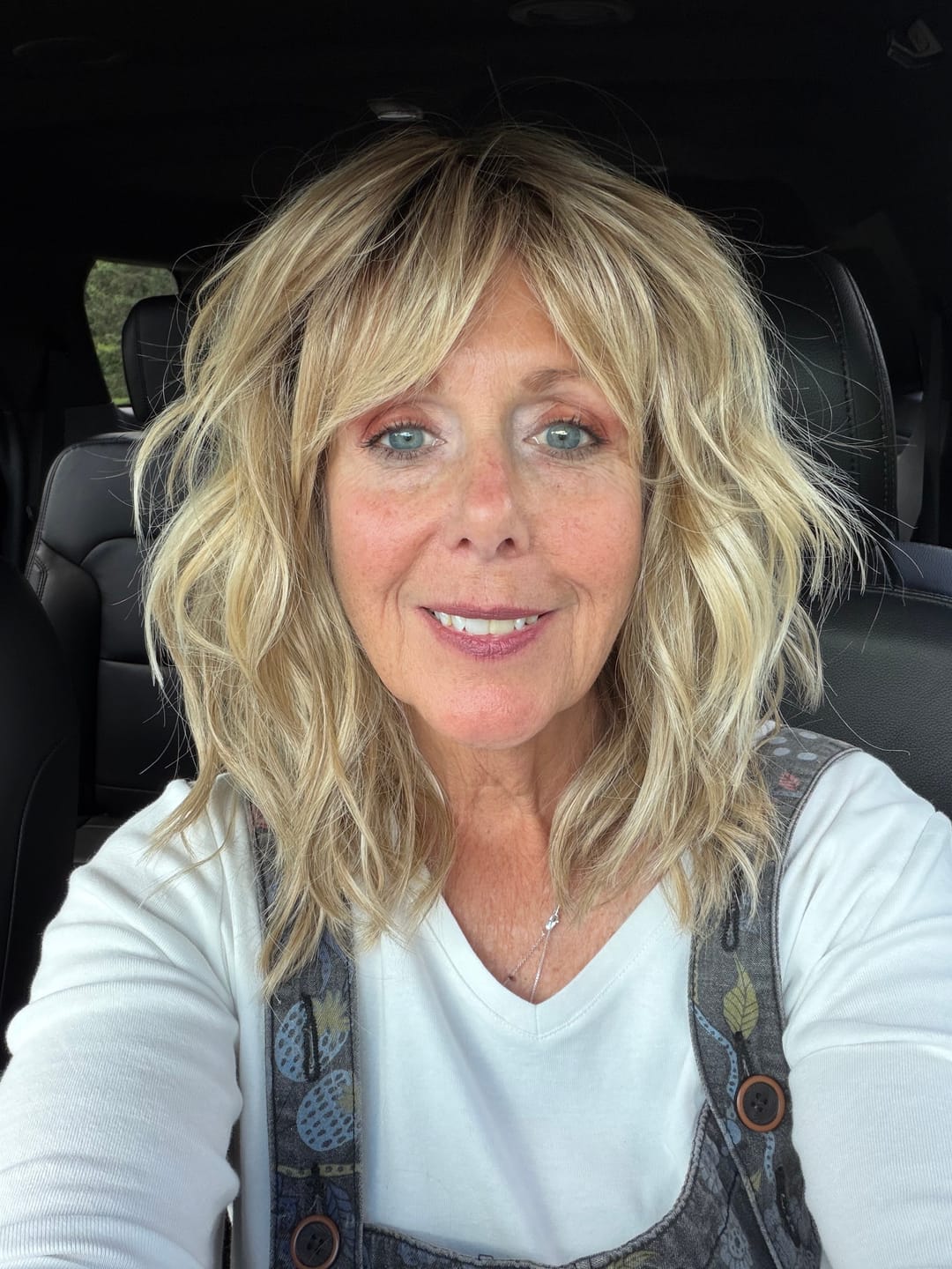 Customer photo review of PRETTY POMP - Sunlit Beige Blonde