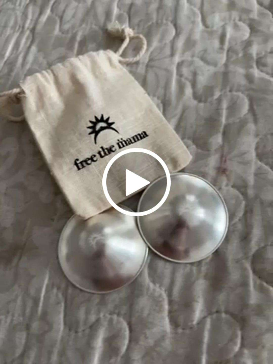 Customer video review of Copitas de Plata para lactancia