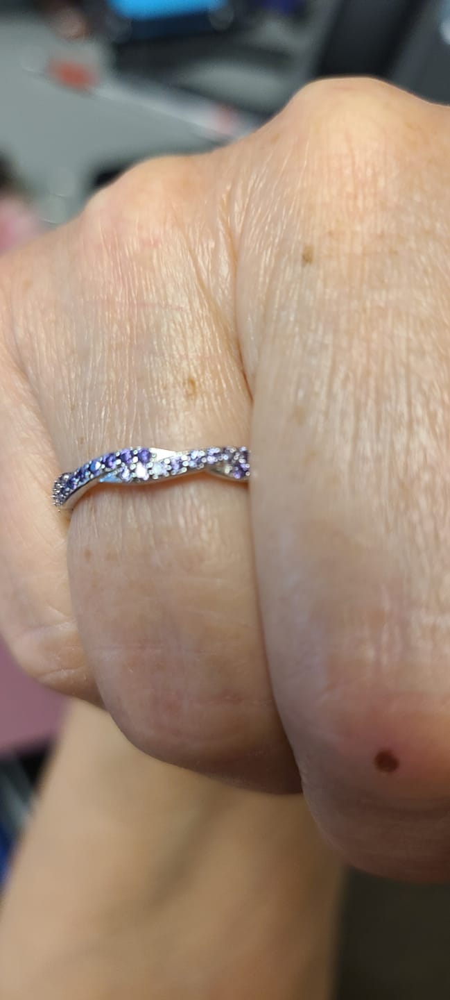 Customer photo review of Custom Wavy Birthstone Promise Ring
