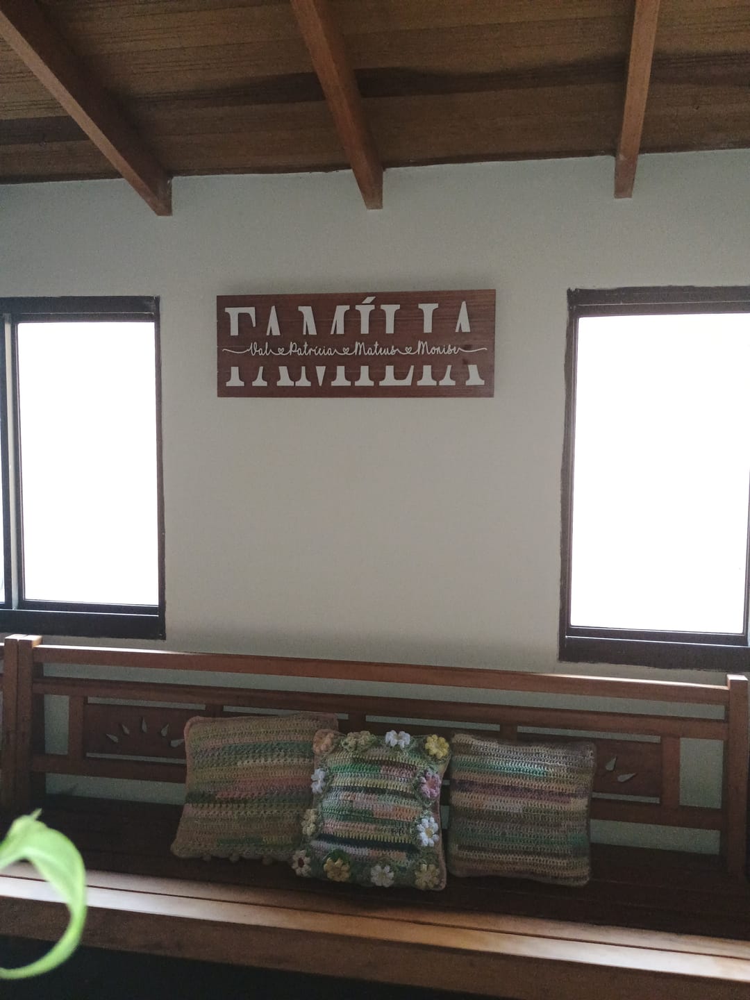 Customer photo review of Placa da Família Personalizada