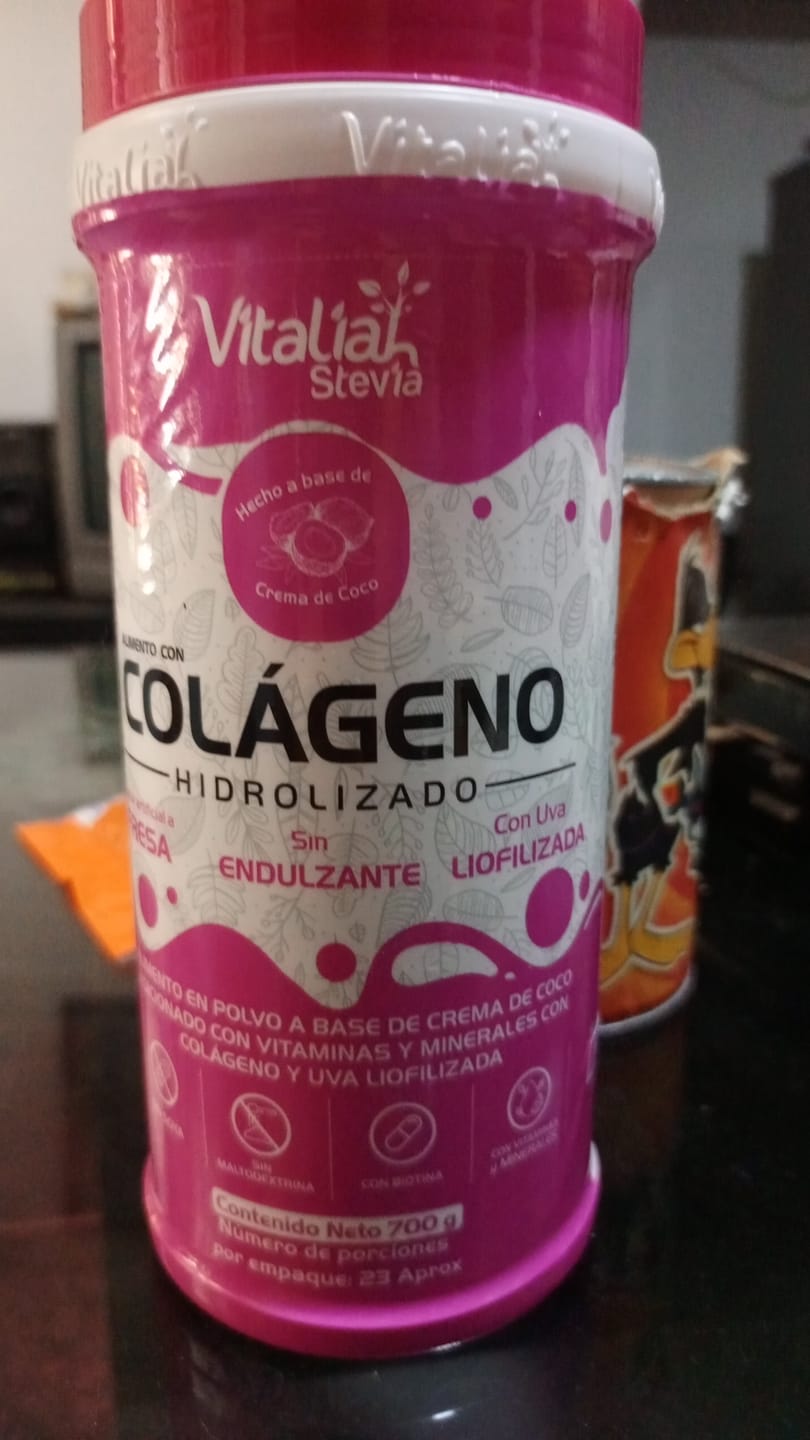 Customer photo review of Batido Colágeno Fresa con Uva Liofilizada - 700 g