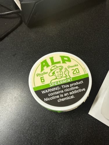 Customer photo review of Spearmint Nicotine Pouches