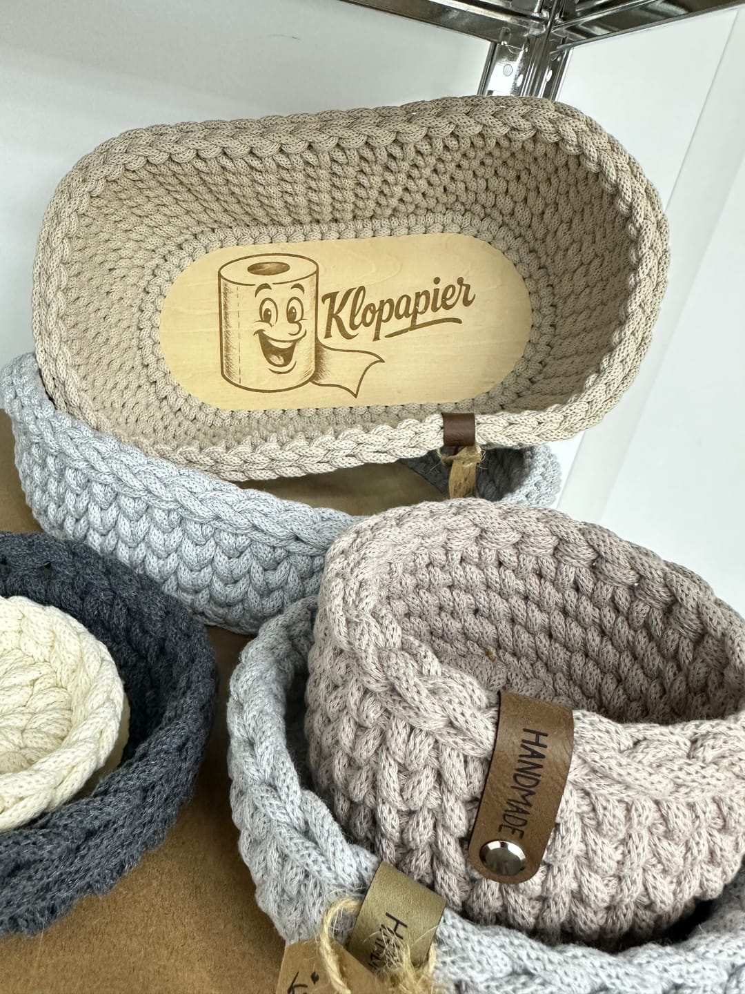 Customer photo review of Label-Set "HANDMADE" - Braun - CS0018 - für Häkelkörbe etc.