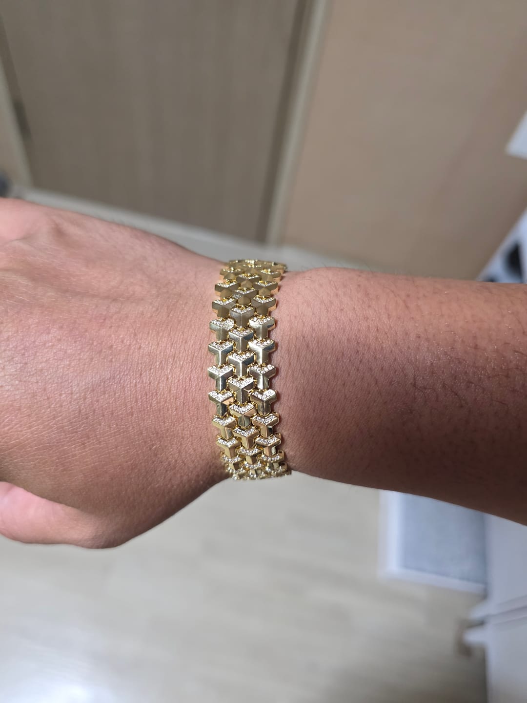 Customer photo review of Legendary Armor Bracelet