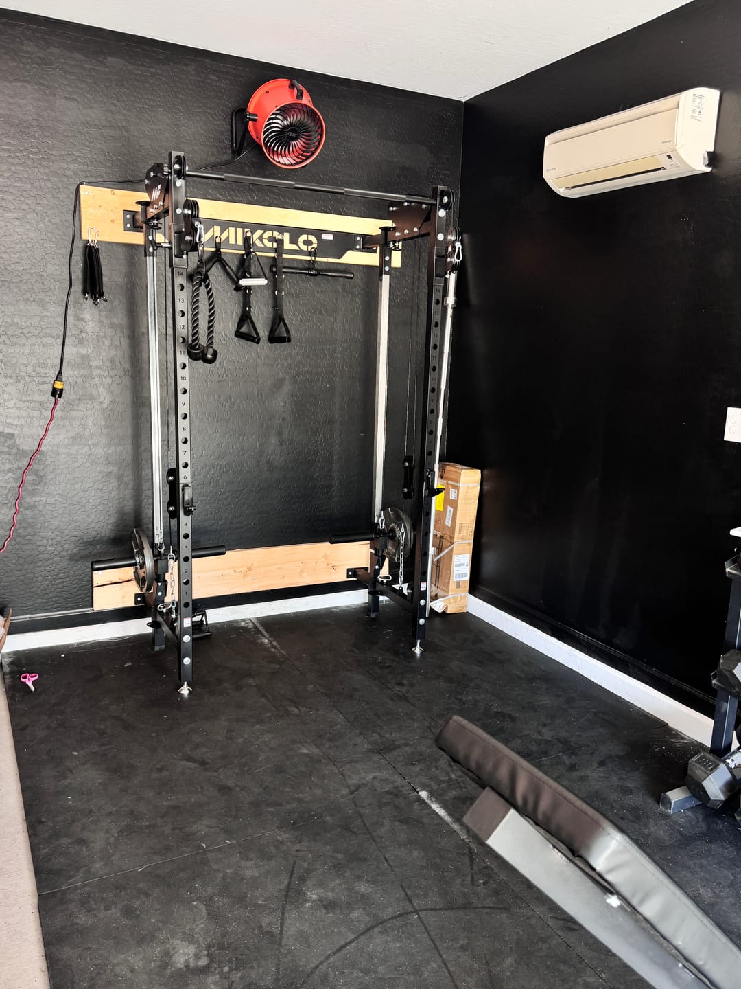 Customer photo review of CHEETAH™ Wall Mounted Folding Power Rack Functional Trainer