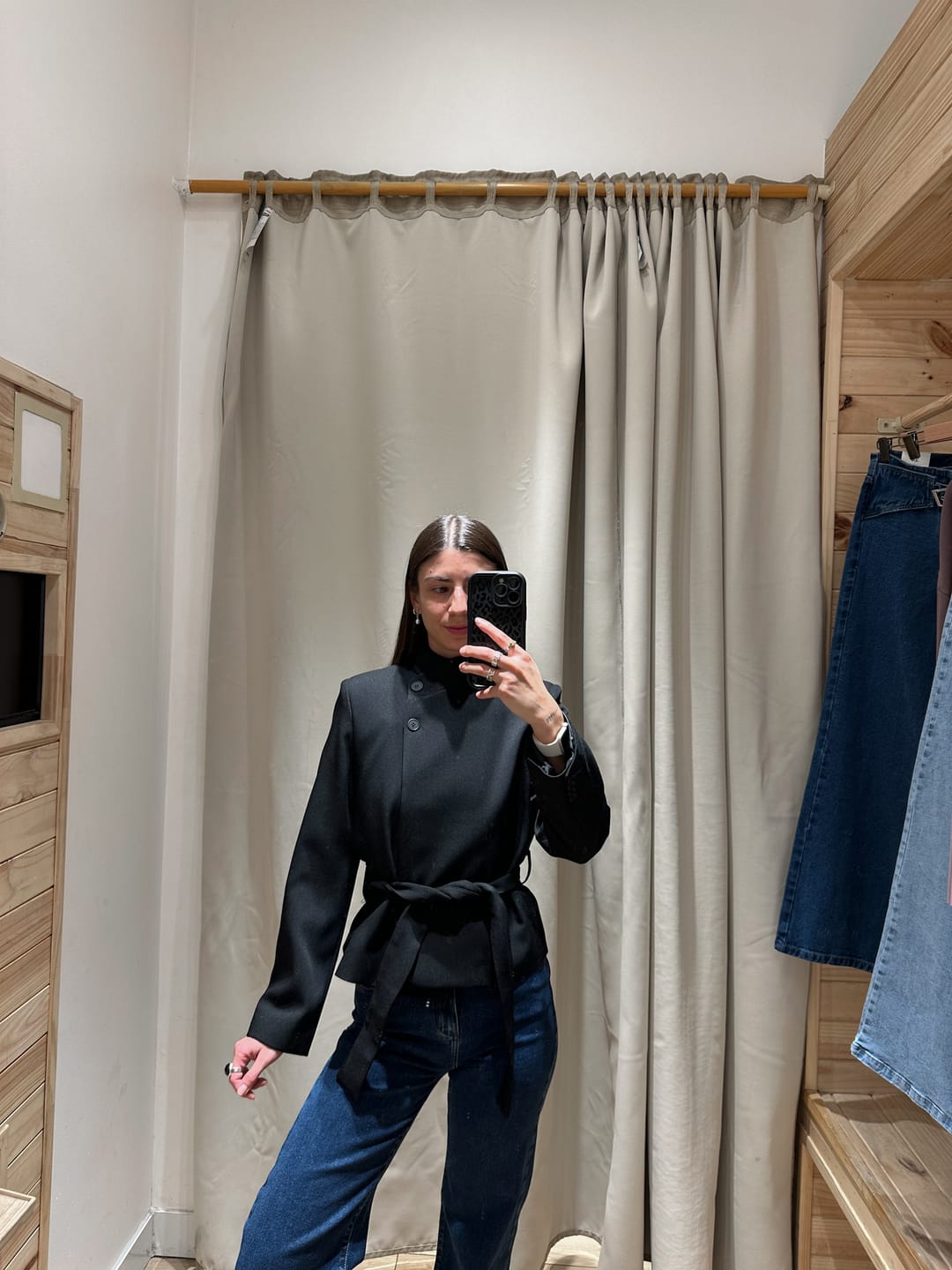 Customer photo review of Blazer Cruzado Lazo Black
