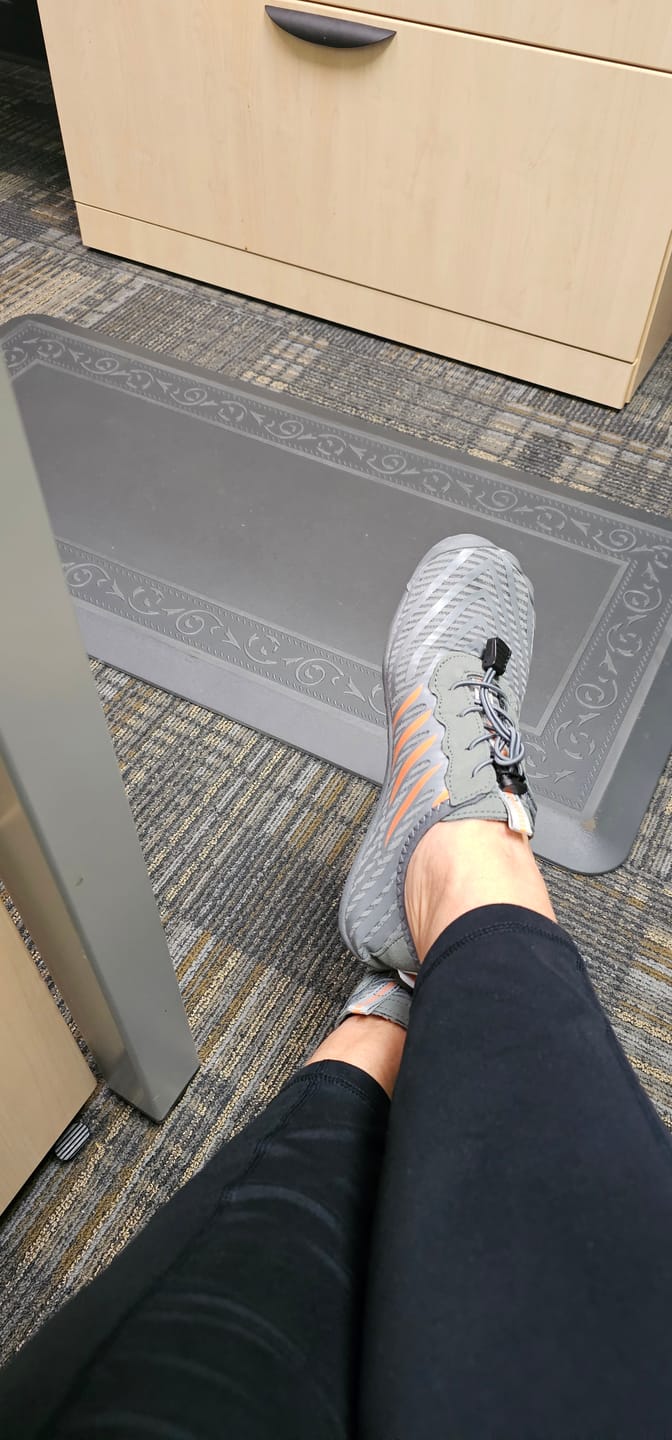 Customer photo review of Vonn Unisex