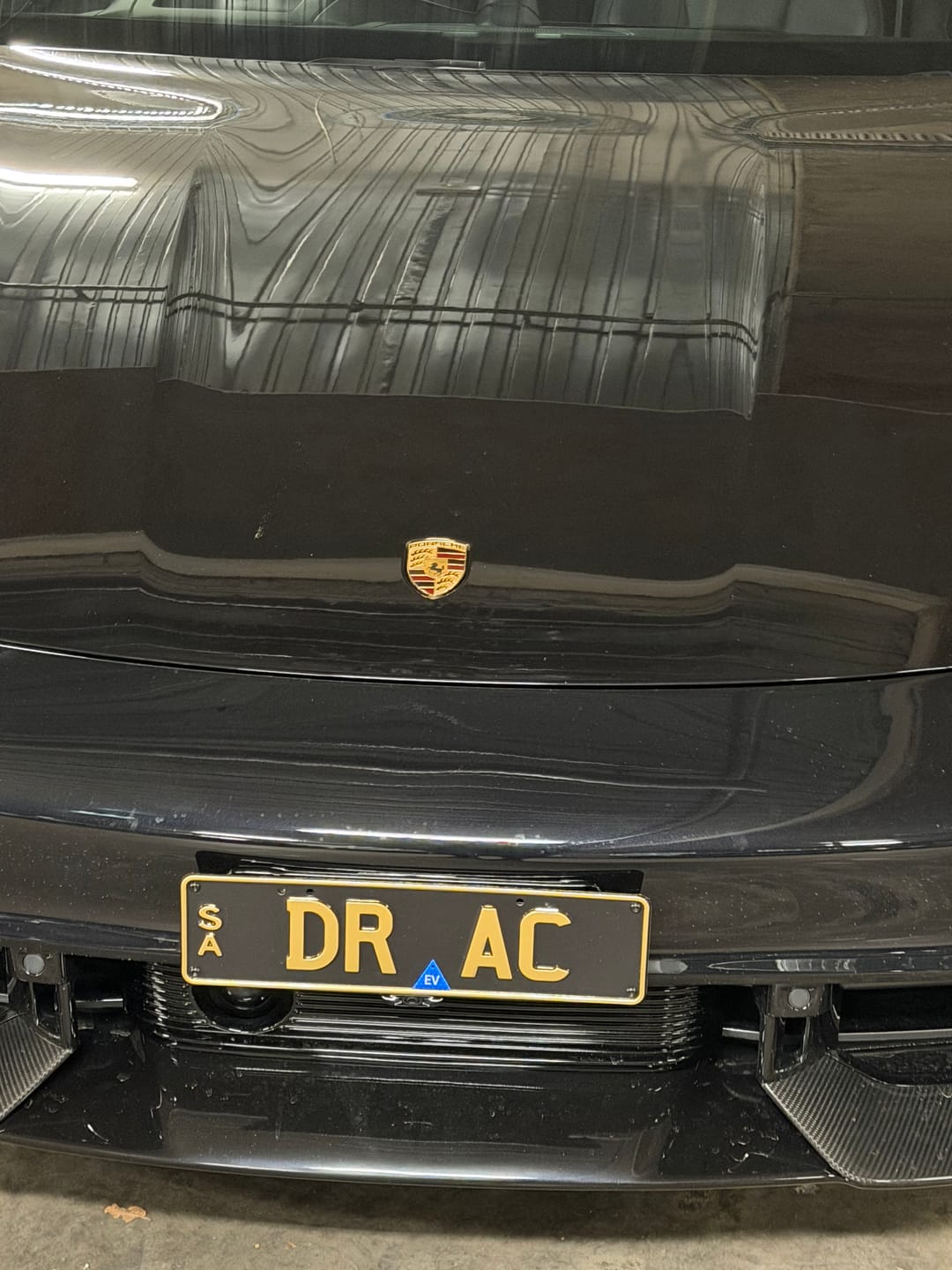 Customer photo review of [SA] Slimline - 371mm (w) x 83mm/106mm (h) - Number Plate Bracket
