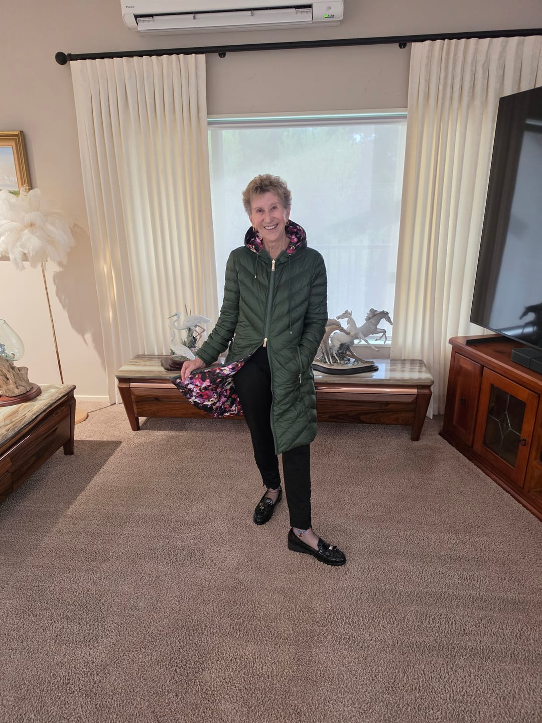 Customer photo review of Arnie Women's 90/10 Reversible Down Coat - Cypress/Purple Fleur