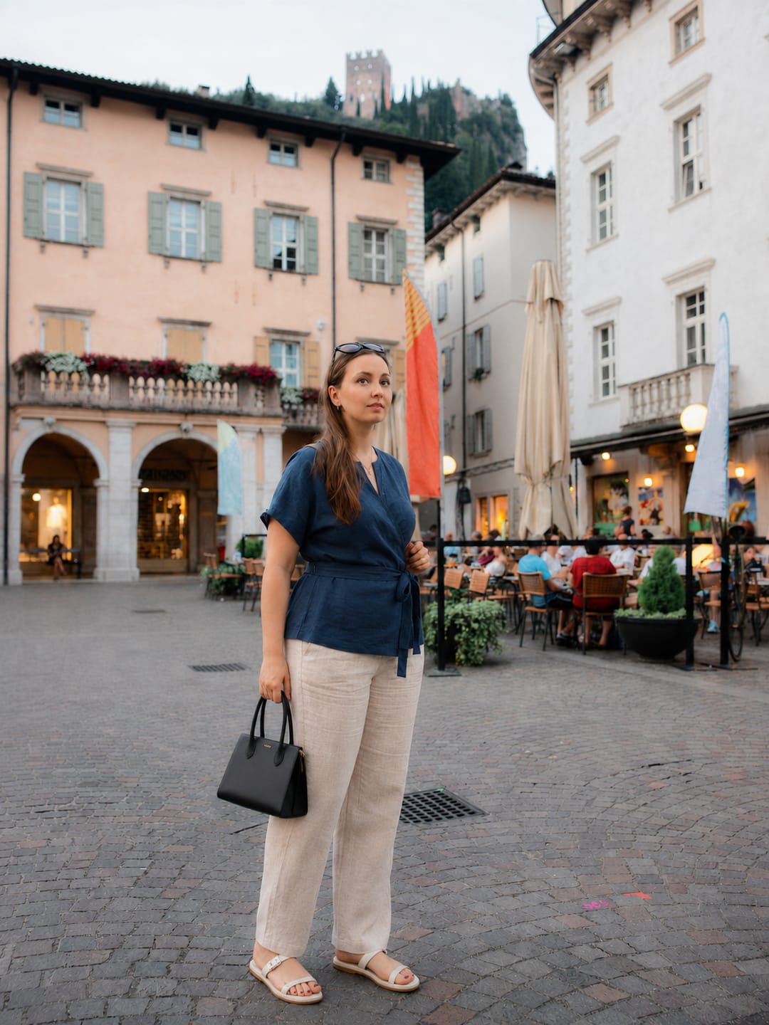 Customer photo review of Yeese Plus Size Women's Linen Short Sleeves Blouse With Belted