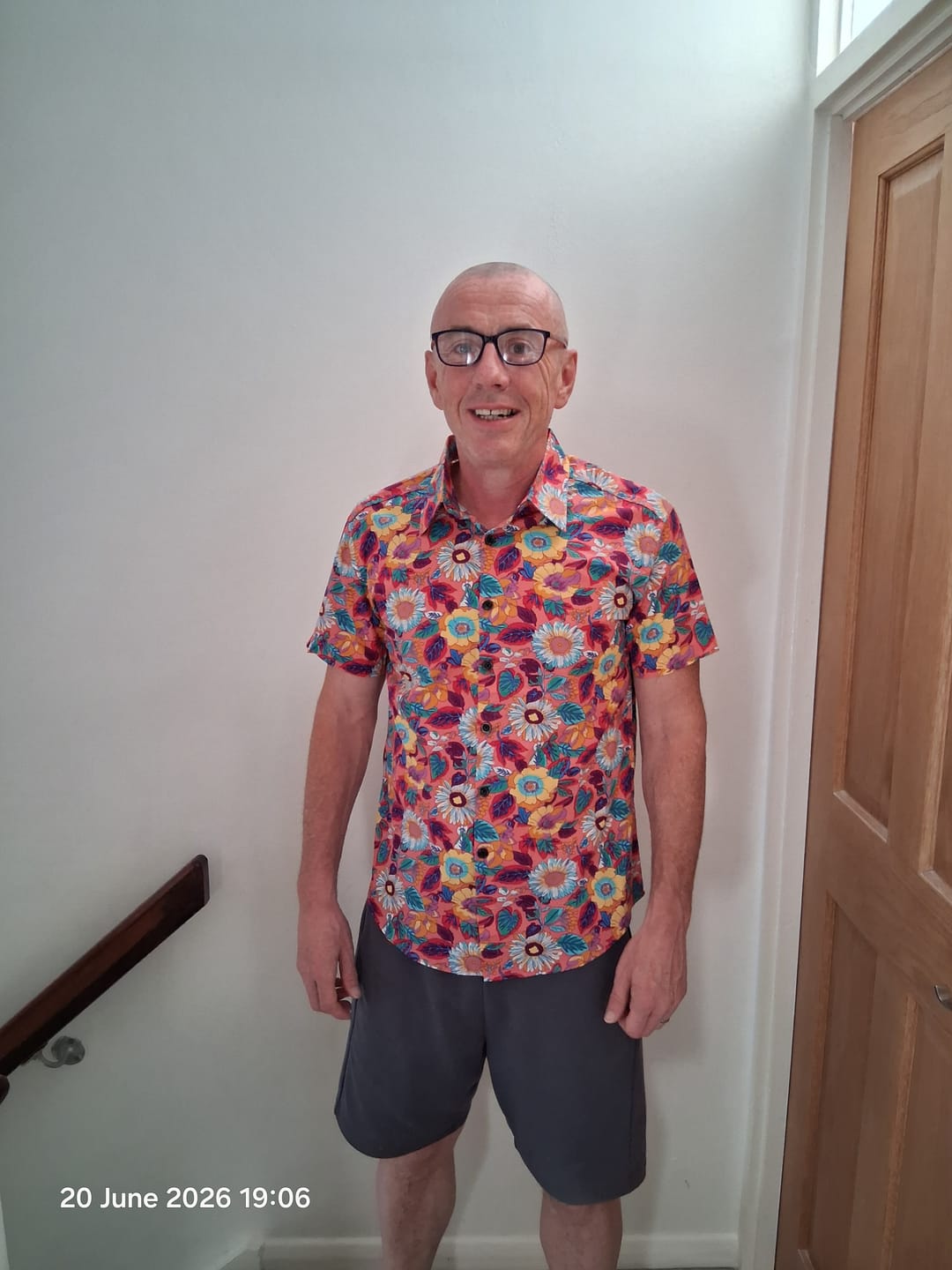 Customer photo review of Men's Pink Floral 100% Cotton Breathable Summer Short Sleeve Hawaiian Button Up Shirt