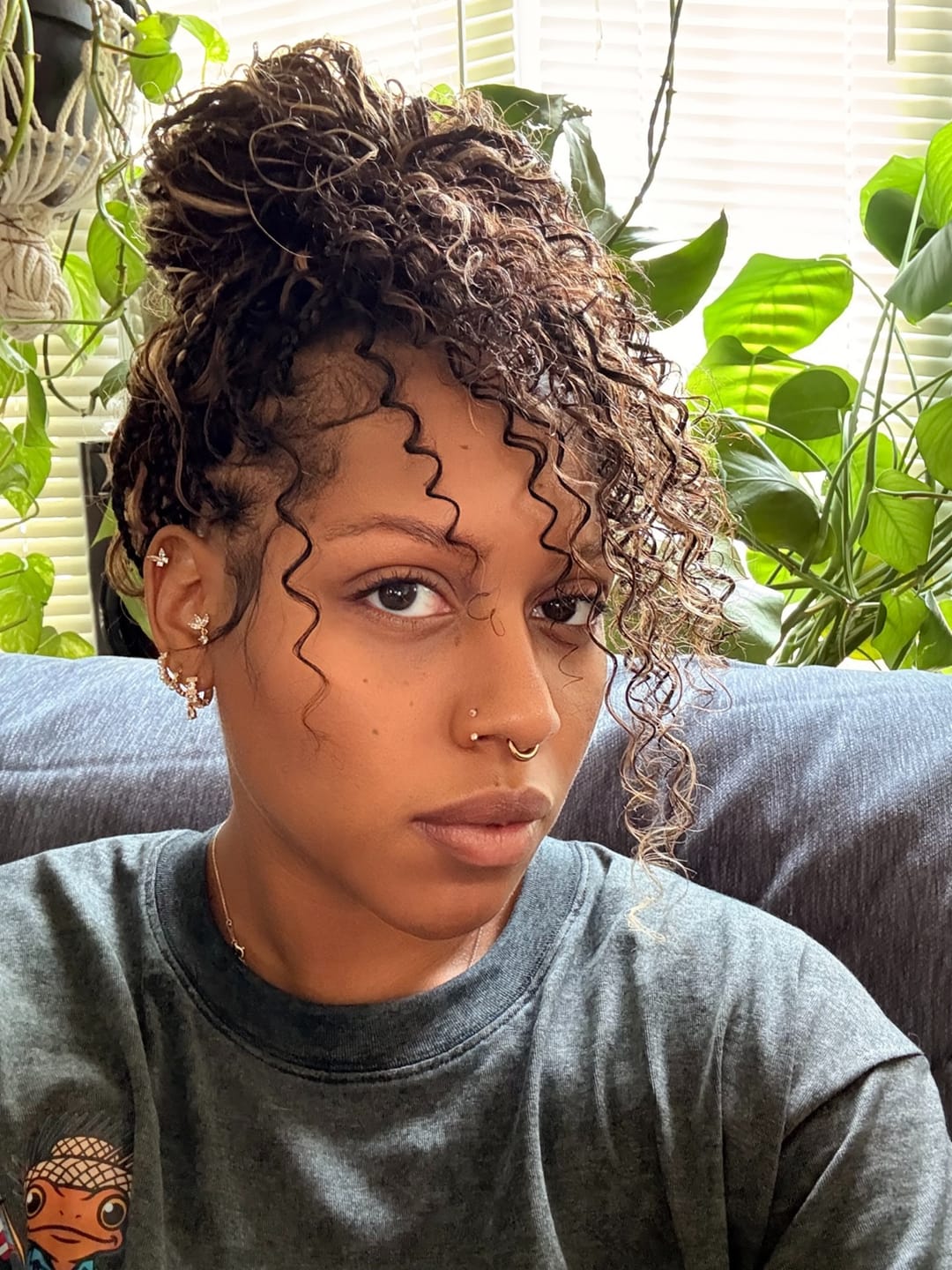 Customer photo review of Double Drawn Burmese Italy Curly Human Braiding Hair