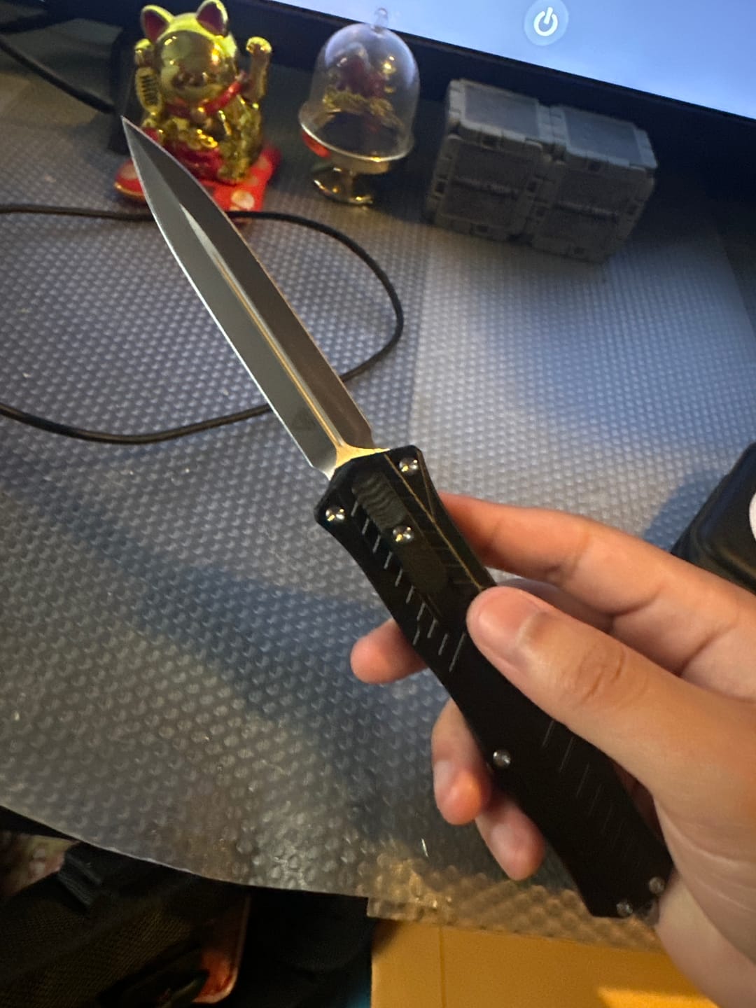 Customer photo review of VT Emperor D2 OTF Knife