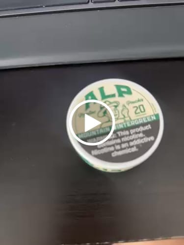 Customer photo review of Mountain Wintergreen Nicotine Pouches