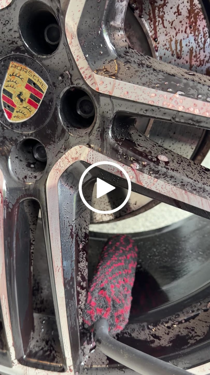 Customer video review of Wheel Cleaner