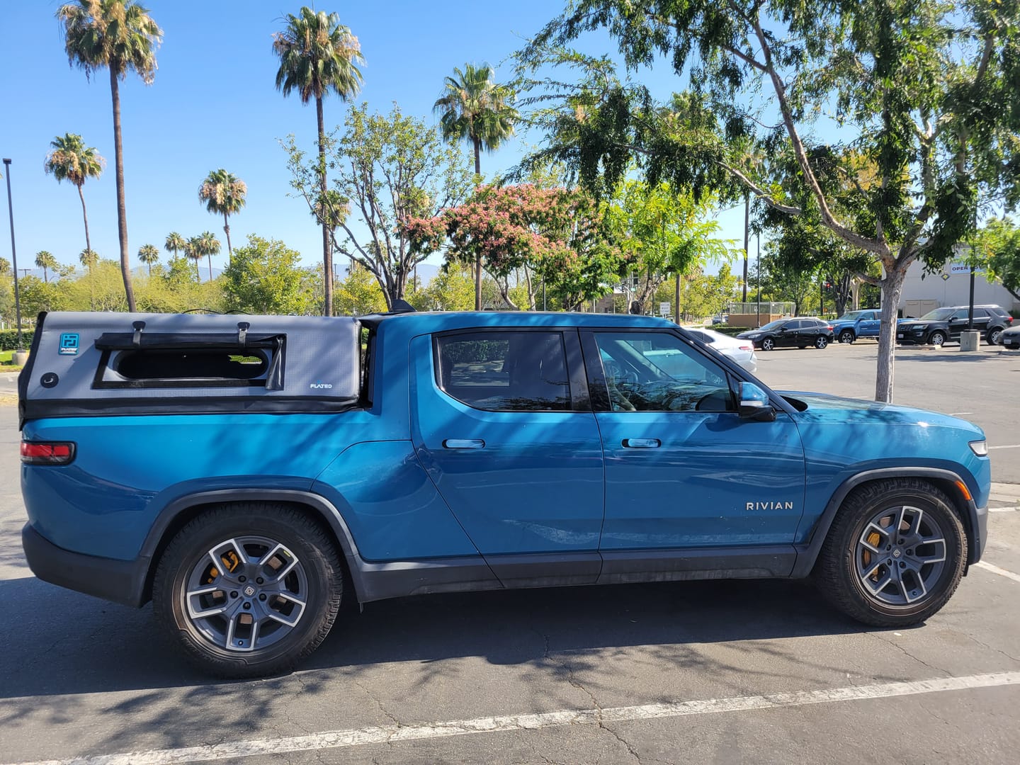 Customer photo review of MID-SHORT RIV CAP52