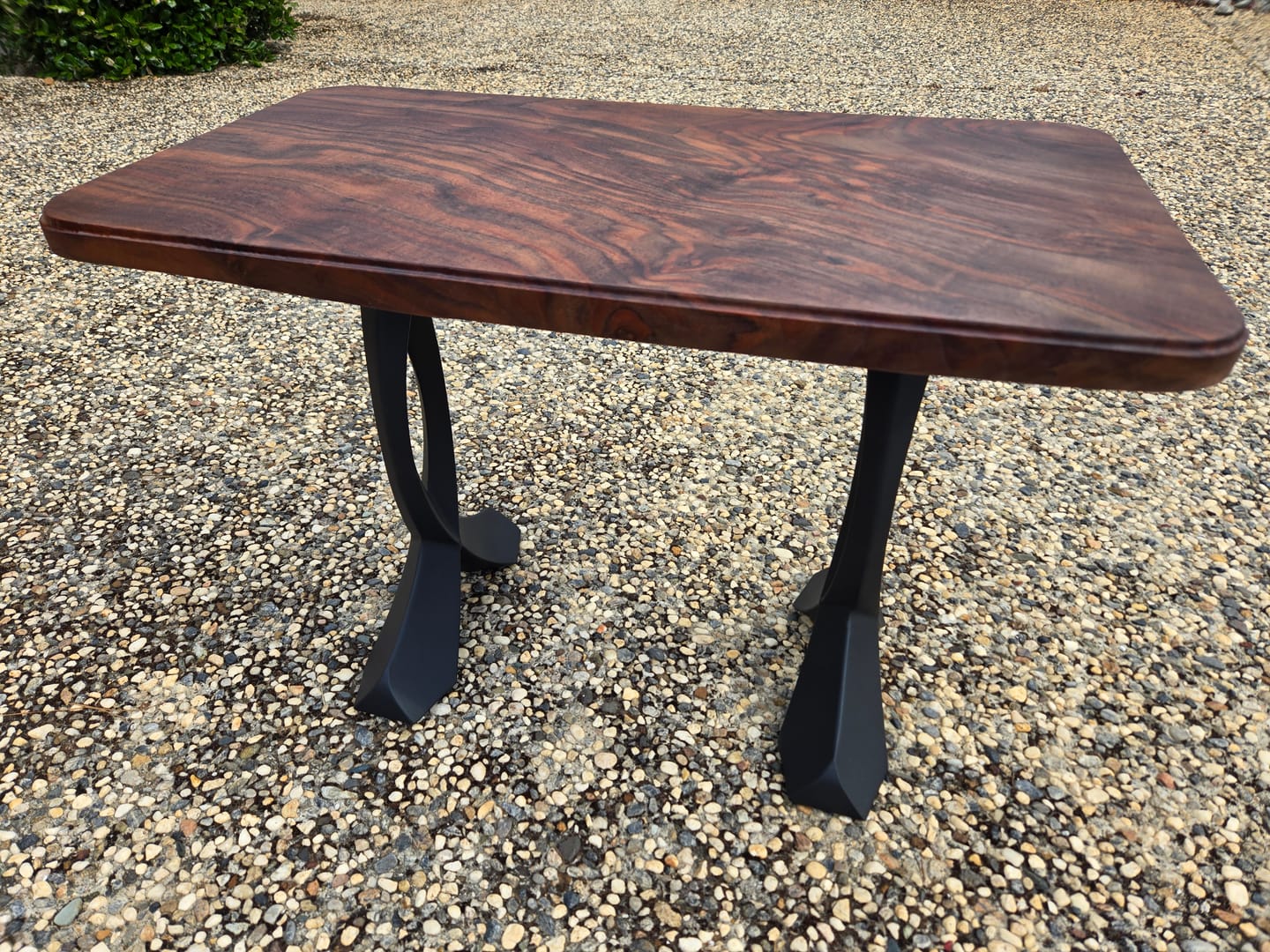 Customer photo review of End Table Legs 219 Curva 20" H Mid-Century Modern Style