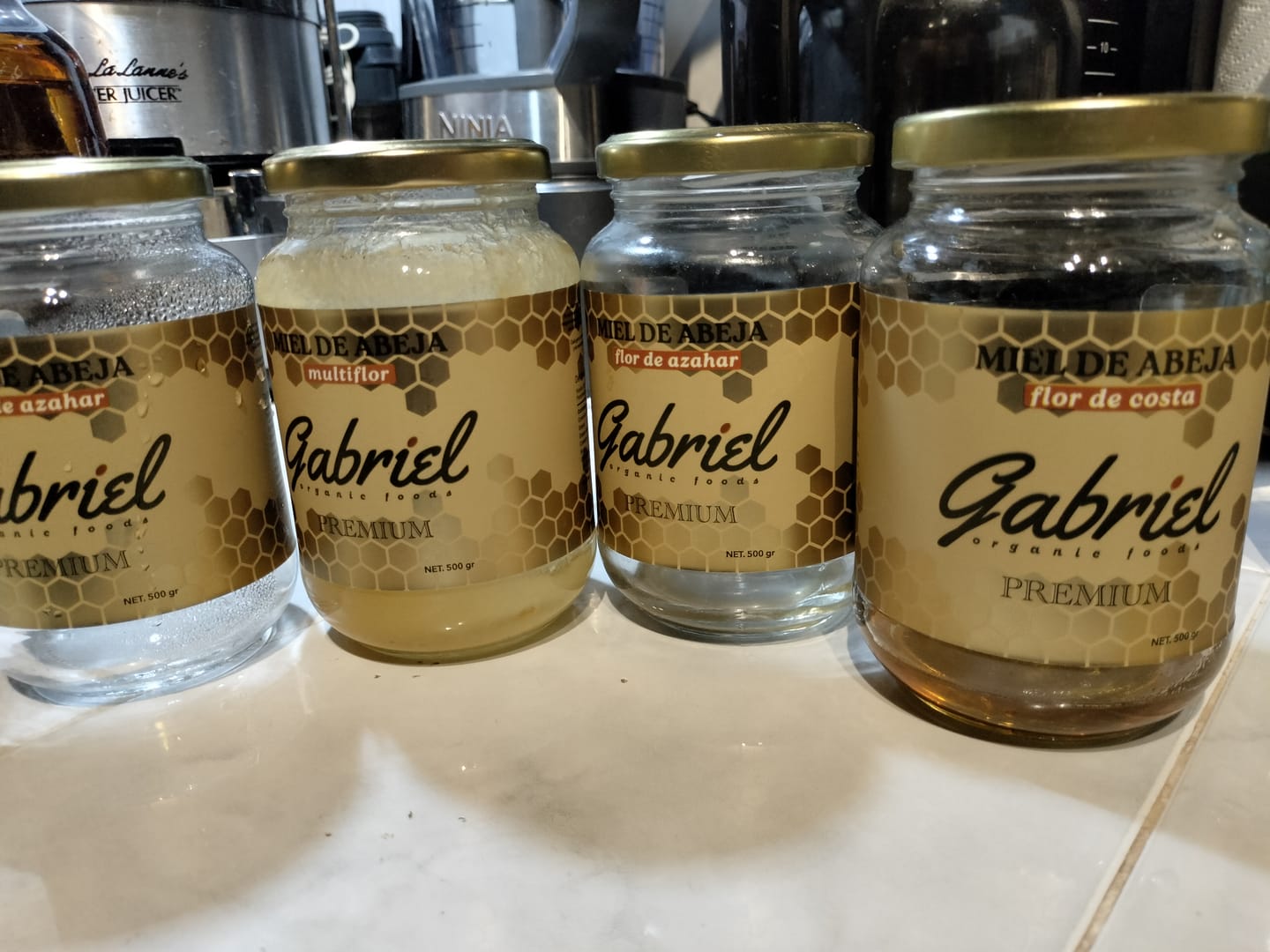 Customer photo review of Miel de Abeja 100% Pura de Flor de Azahar (500 g)