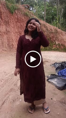 Customer video review of Nazakat Chocolate Brown Cotton Kurta