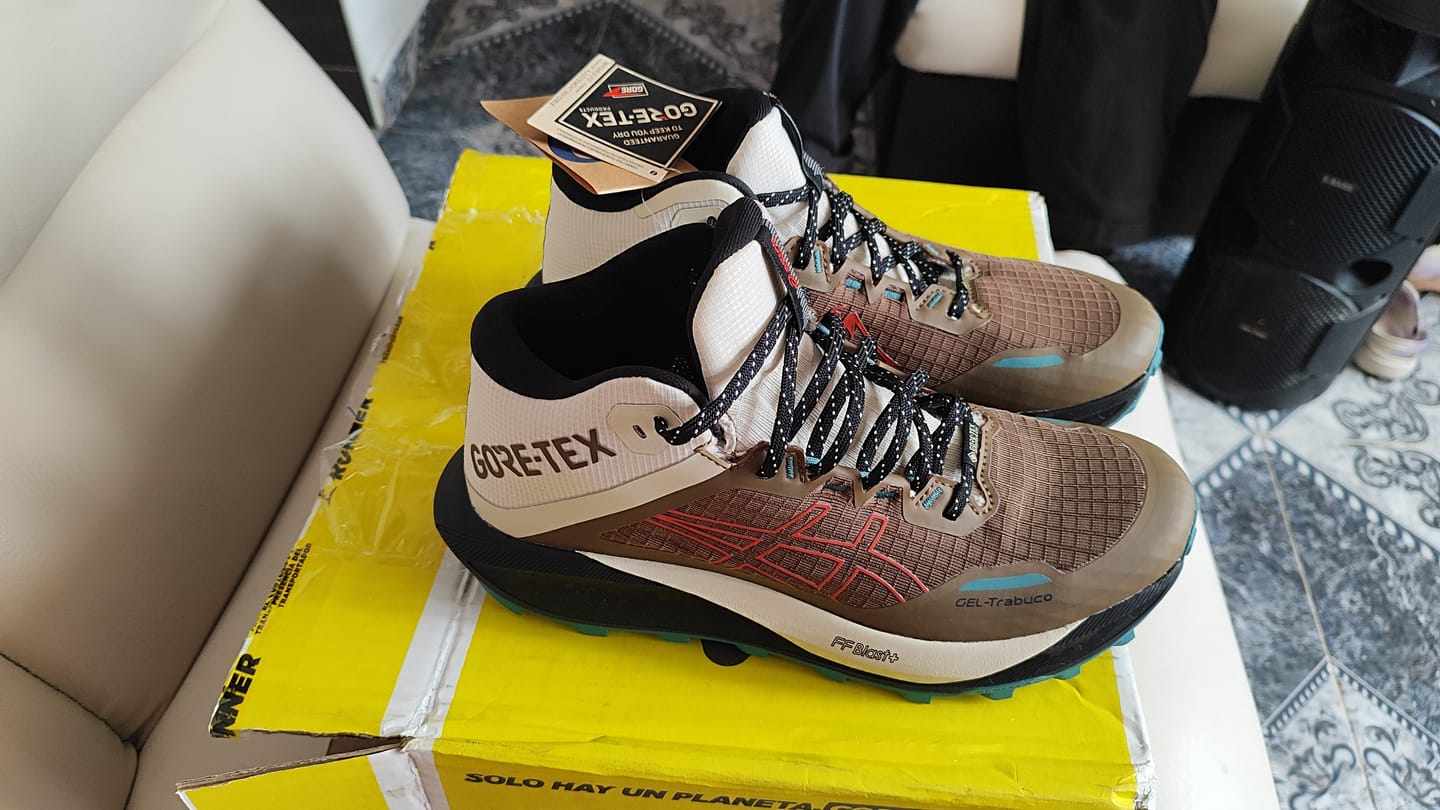 Customer photo review of Asics Gel Trabuco MT GTX Hombre Clay Canyon Spice Latte