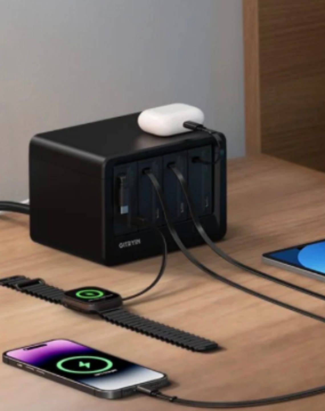 Customer photo review of Gitryin Desktop Charging Station 12-in-1 (40W Combo)