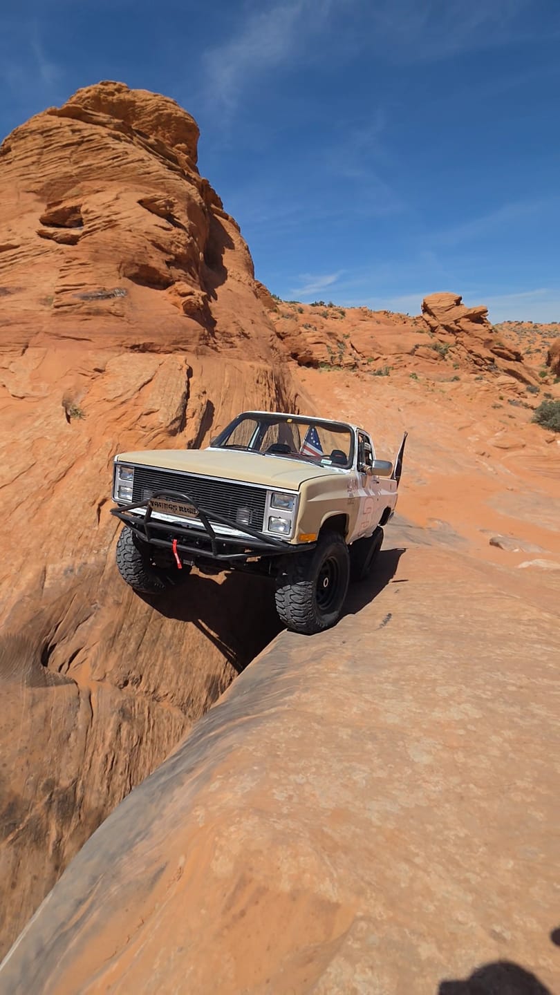 Customer photo review of OPENROAD 13,500lbs electric winch with Synthetic Rope - Panther Series 3S