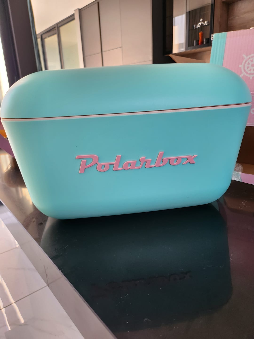 Customer photo review of Polarbox Retro Cooler Box 20L / 12L Cyan