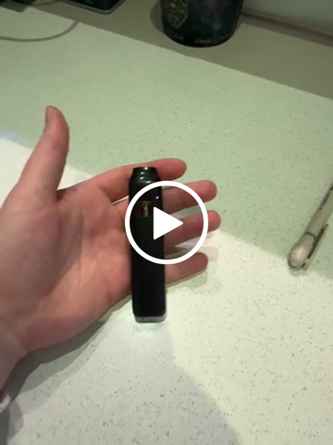 Customer video review of THC Cherry Gelato Vape (1 ml / 95 %)